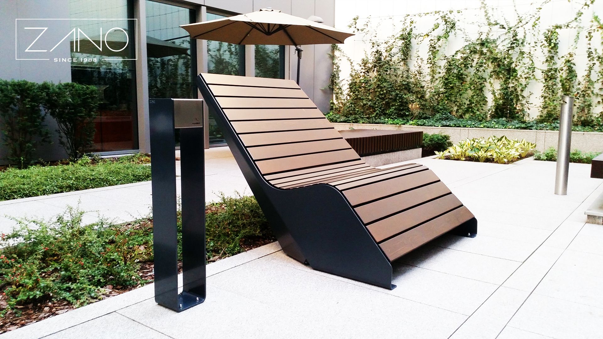 Innovative Duo lounger from ZANO Street Furniture