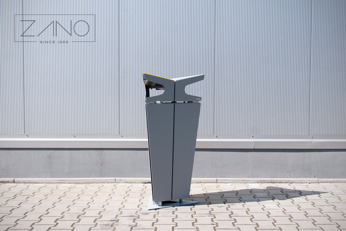 Jester - modular litter bin with astray made of stainless steel